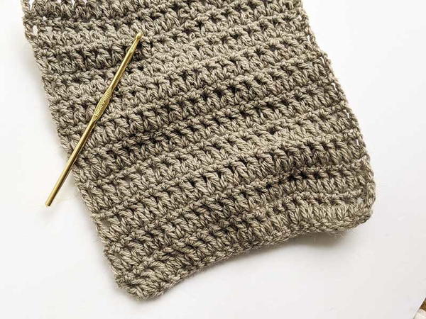 Simple Crochet Men's Scarf