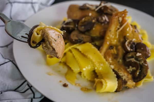 Slow Cooker Chicken Marsala