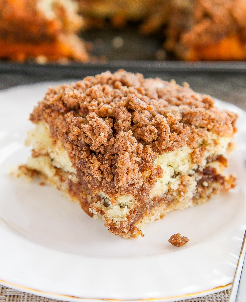 Cinnamon Coffee Cake | RecipeLion.com