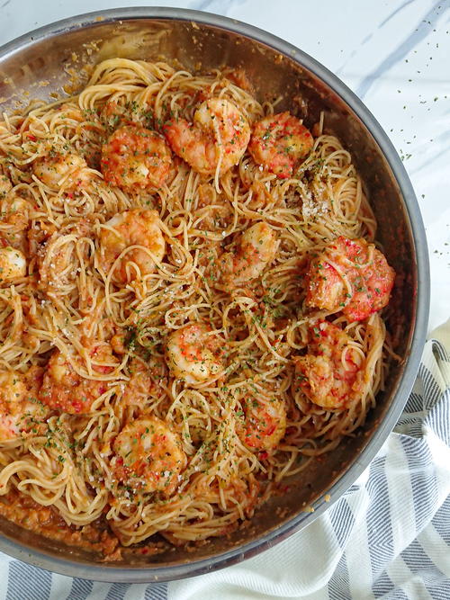 Angel Hair Pasta With Shrimp And Red Sauce