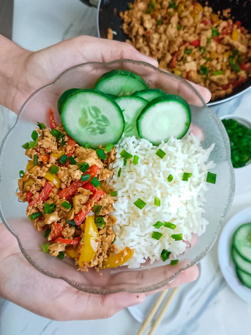 Chili Garlic Tofu Scramble