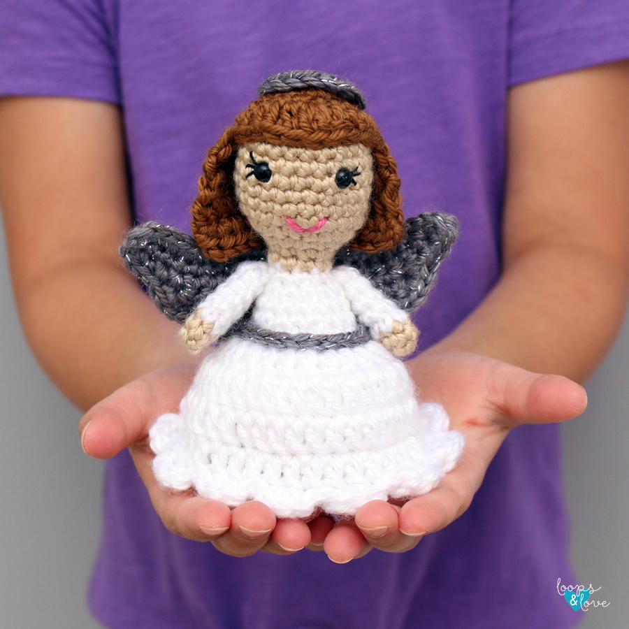 Mini Angel Amigurumi | AllFreeCrochet.com