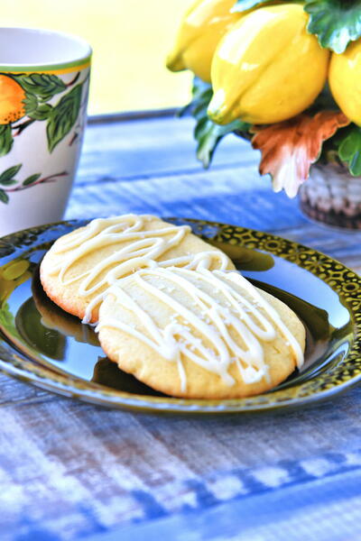 Lemon Sugar Cookies With White Chocolate Drizzle