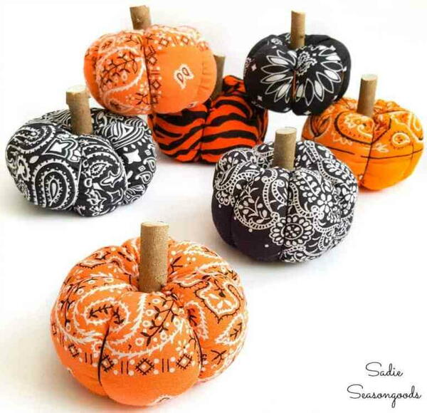 Halloween Bandana Pumpkins