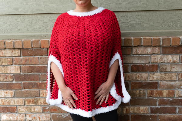 Holly Jolly Poncho