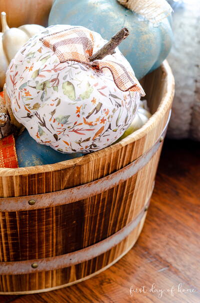 Easy Decoupage Foam Pumpkins