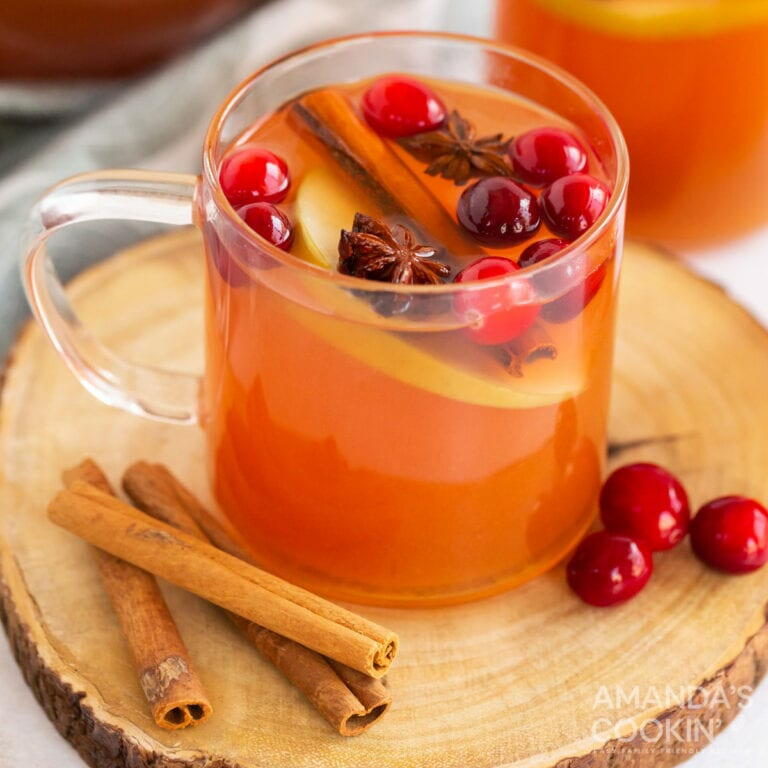 Hot Apple Cider | RecipeLion.com