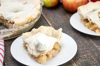 Apple Pie With No-churn Vanilla Ice Cream