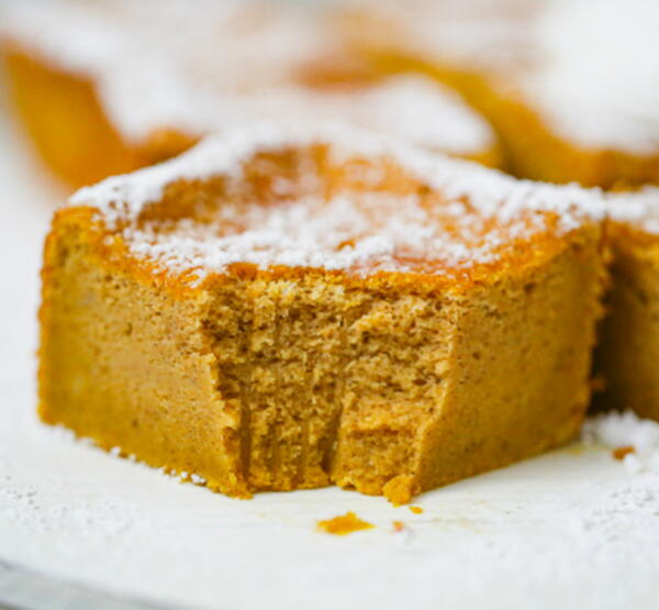 Pumpkin Magic Custard Cake