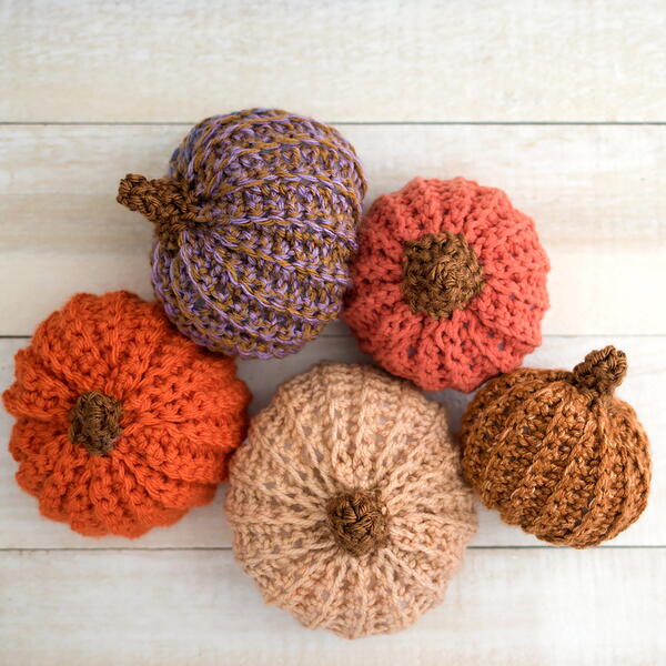 Easy Crochet Pumpkins