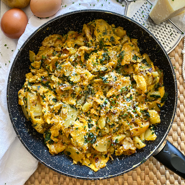 Smoky Scrambled Egg Skillet With Potatoes & Spinach