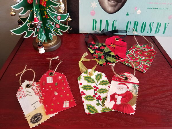 Fabric Christmas Gift Tag Ornaments