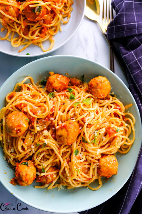 Spaghetti And Meatballs Recipe | FaveHealthyRecipes.com