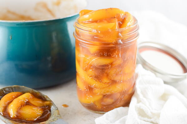 Homemade Peach Pie Filling