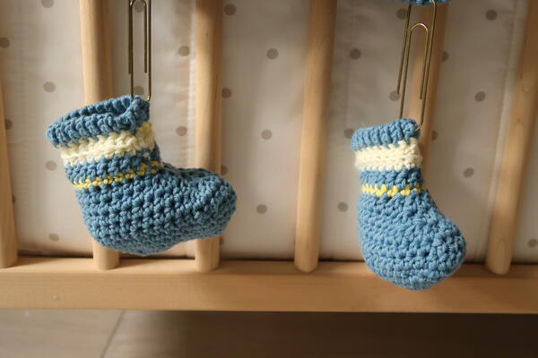 Crochet Baby Booties Pattern, Crochet Baby Shoes Size 0 To 24 Months, Crochet Booties