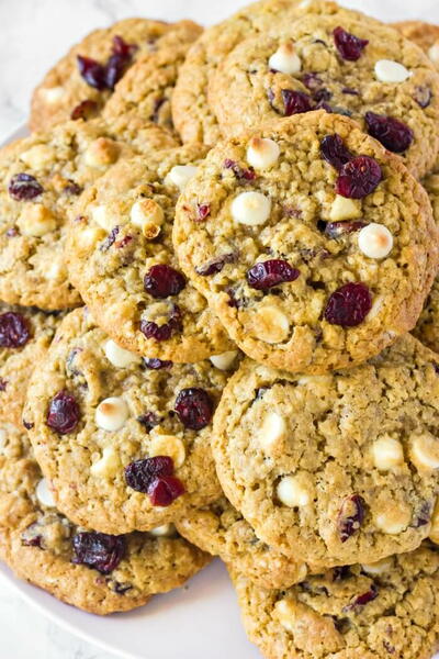 White Chocolate Cranberry Oatmeal Cookies FaveSouthernRecipes white-chocolate-cranberry-oatmeal-cookies-favesouthernrecipes