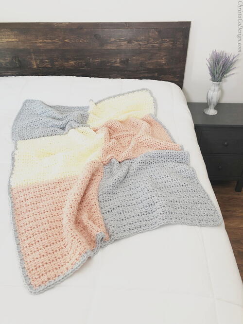 Ava Blanket