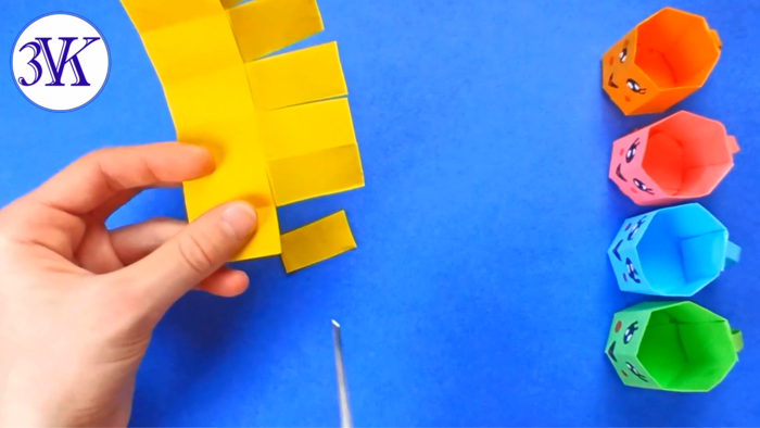 How To Make Mini Paper Cup | FaveCrafts.com