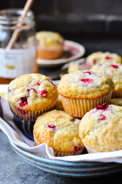 Old-fashioned Cranberry Muffins