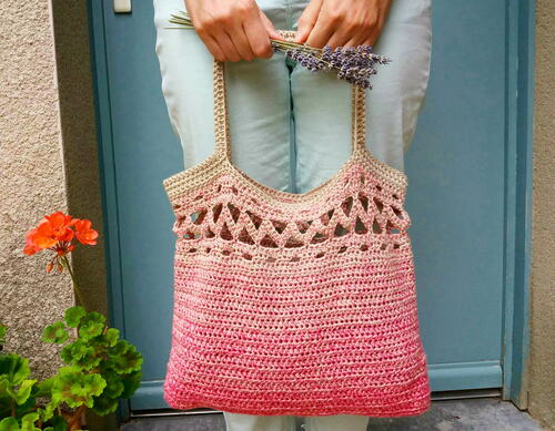 Boho Crochet Tote Bag Pattern | AllFreeCrochet.com