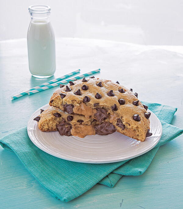 巨型花生酱巧克力曲奇 Cookstr Com 万博mantetx手机 01manbetx 巨型花生酱巧克力曲奇 Cookstr Com 万博mantetx手机 01manbetx