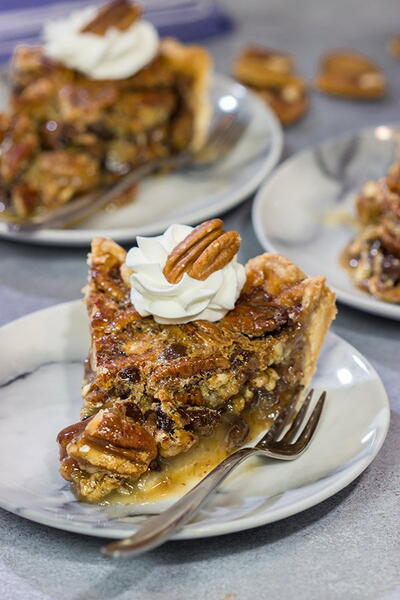 Chocolate Bourbon Pecan Pie