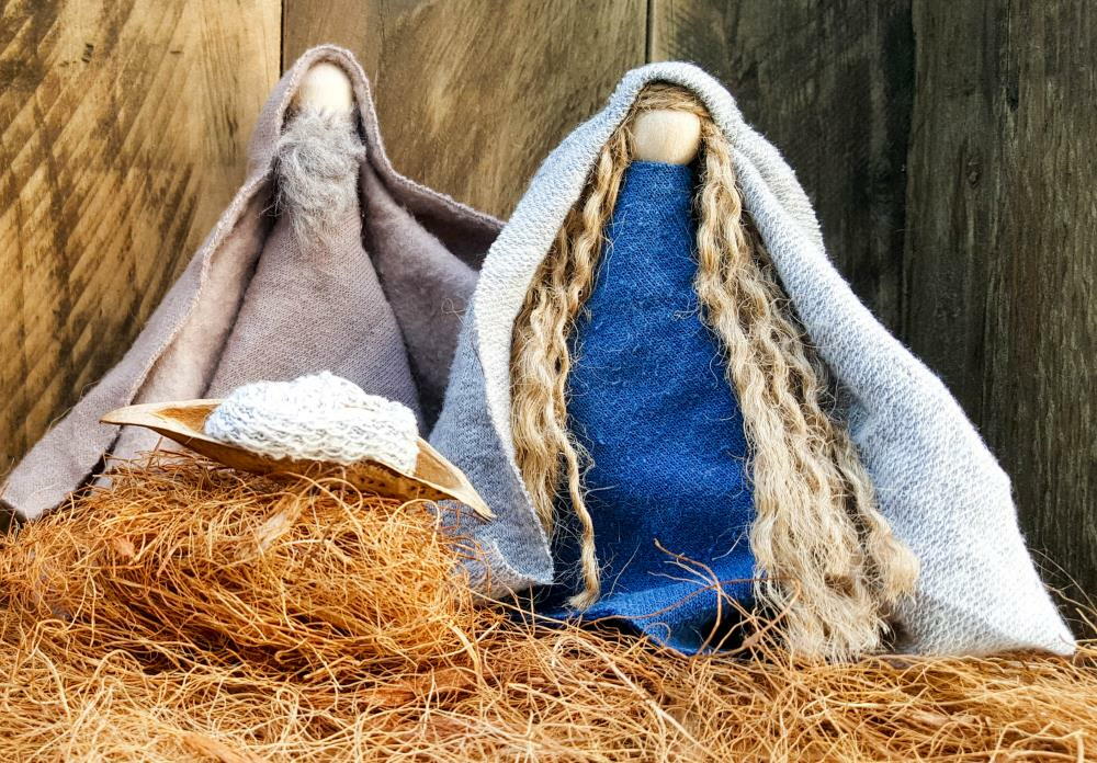 Easy Clothespin Nativity Scene
