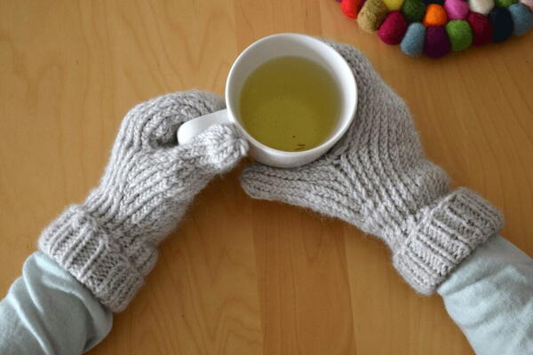Simple Knit Mittens