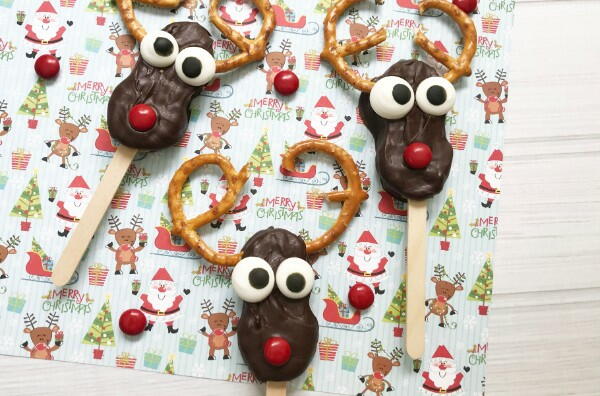 Fun And Easy Nutter Butter Reindeer Christmas Treat