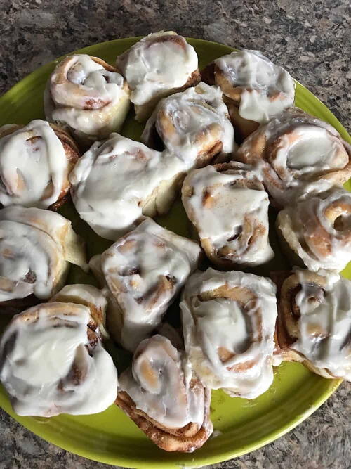 Cinnamon Roll Recipe With Cream Cheese Icing