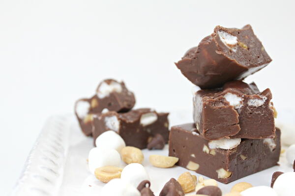 3 Minute Rocky Road Fudge