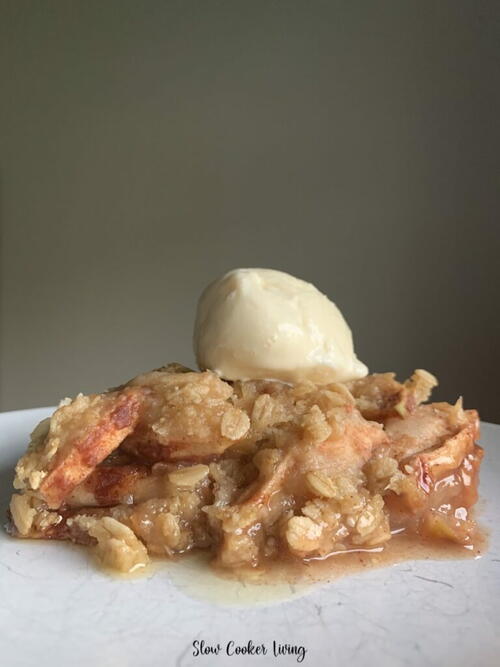 Slow Cooker Apple Crisp