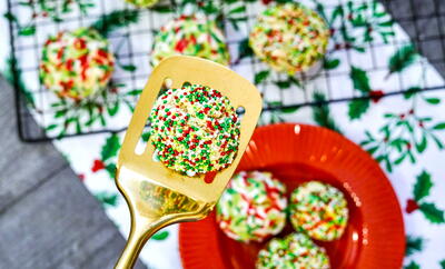 Easy Christmas Sprinkle Cookies