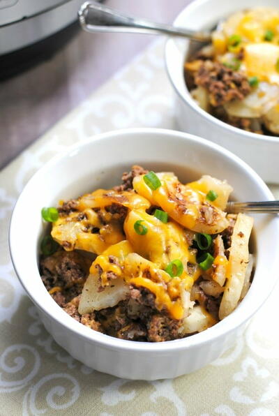 Instant Pot Cheesy Hamburger Potato Casserole