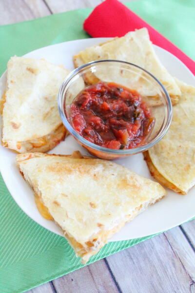 Teaching Kids To Cook & Easy Chicken Quesadillas