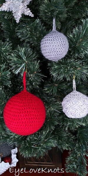 Lightweight Bauble Ornament