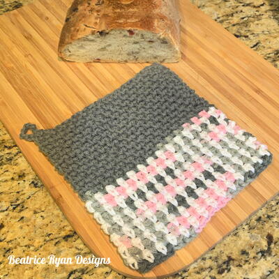 Grandma's Double Thick Potholders Style I & Ii