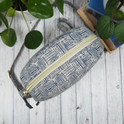 How To Sew A Professional Looking Gusset Zipper In A Bag