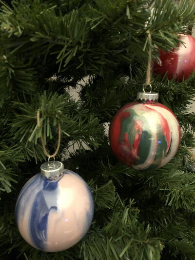 DIY Tie Dye Ball Ornaments