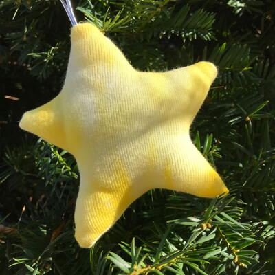 Tie Dyed Star Shape Christmas Tree Ornament