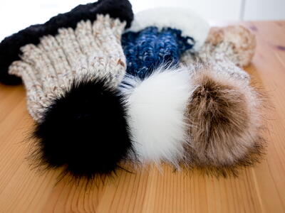 Fur Trimmed Knit Hat