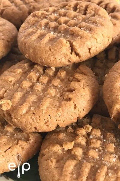 The Best 3 Ingredient Peanut Butter Cookie Recipe