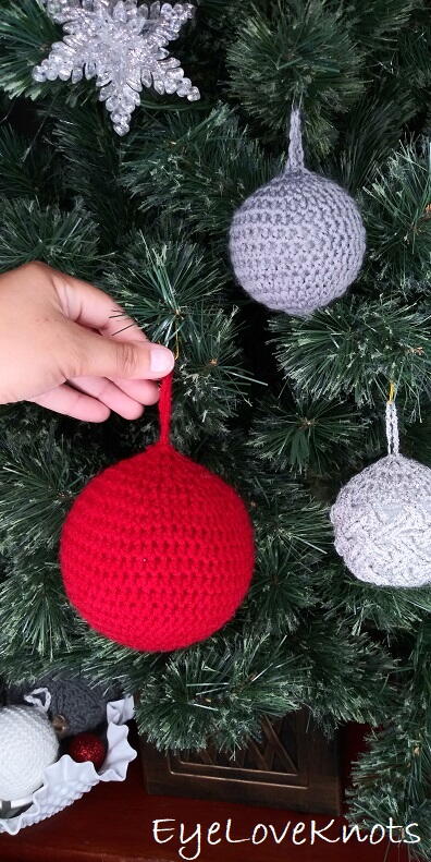 Lightweight Bauble Ornament