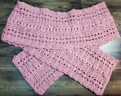 Hearts And Kisses Crochet Scarf