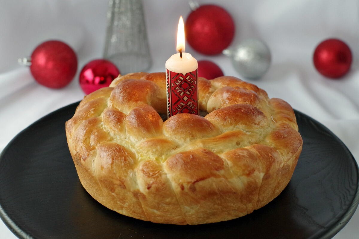 Bread Machine Kolach Ukrainian Bread | RecipeLion.com