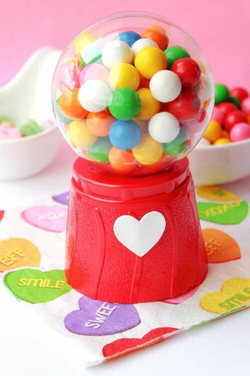 How To Make Valentine's Day Mini Gumball Machines