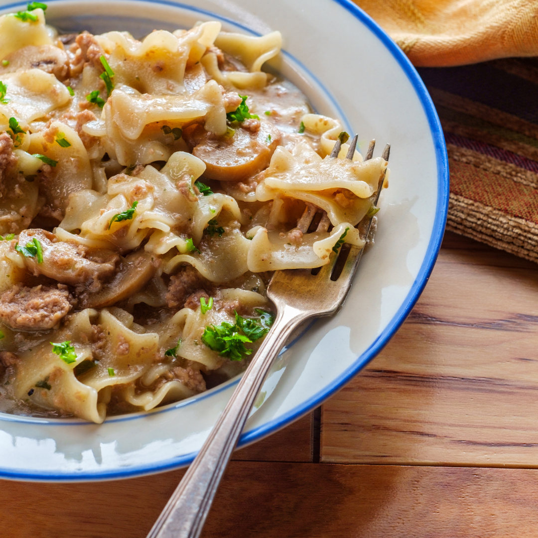 slow-cooker-creamy-noodles-and-ground-beef-recipelion