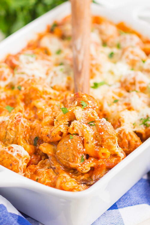 Cheesy Meatball Casserole | RecipeLion.com