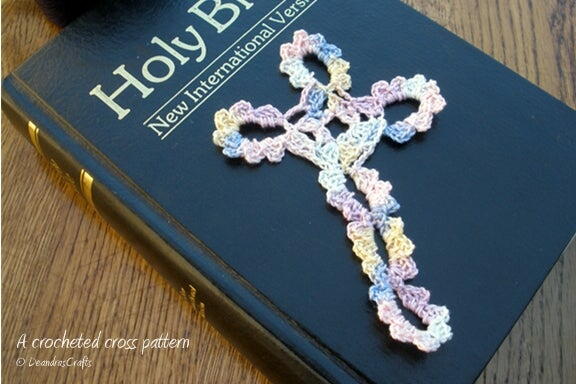 Thread Crochet Cross Bookmark Gift