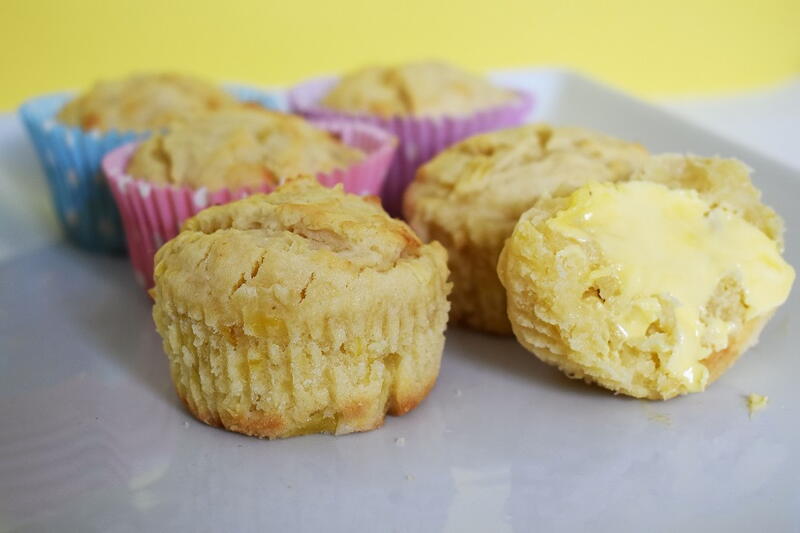 Pineapple Muffins | RecipeLion.com